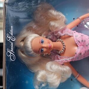 Vintage 1997 Special Edition 35th Anniversary BARBIE By Wal-Mart